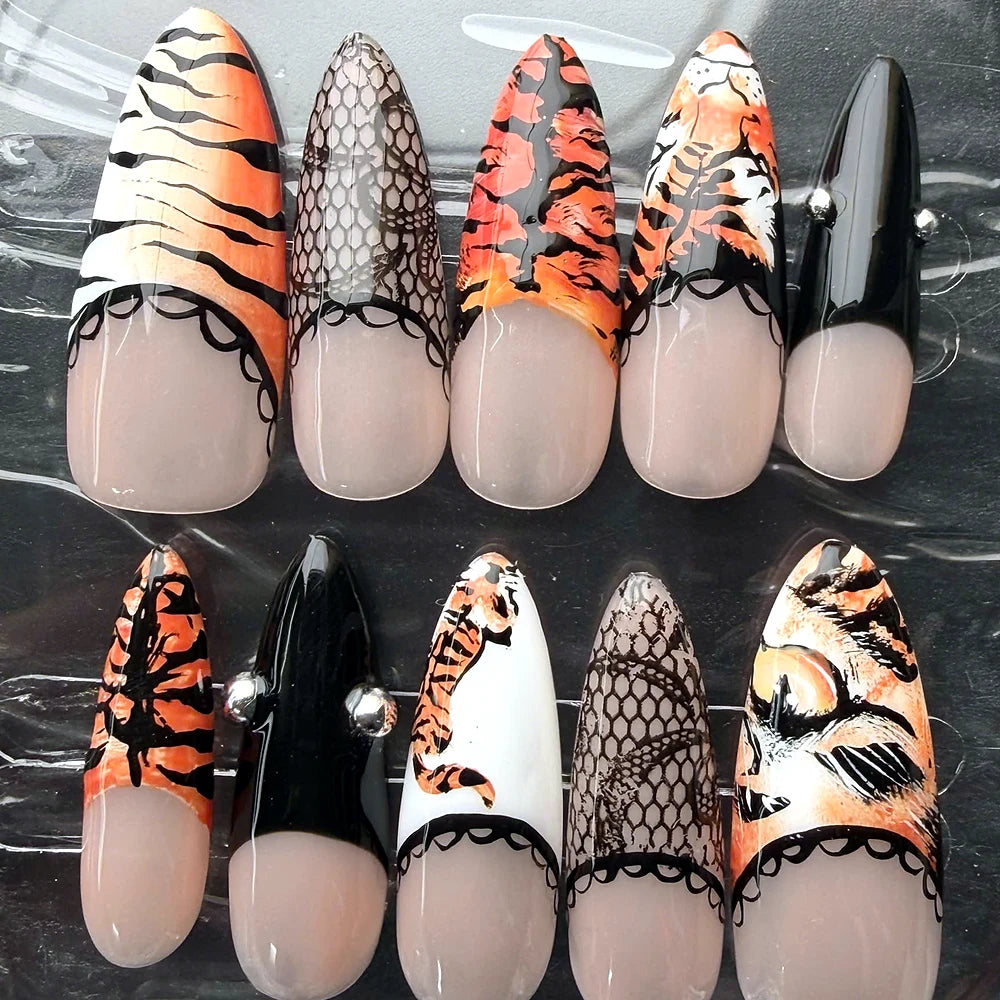 Real hand-painted set: Tiger Lace French